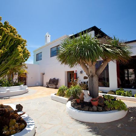 Casa De Hilario Hotell Yaiza  Exteriör bild