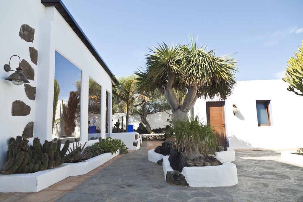 Casa De Hilario Hotell Yaiza  Exteriör bild